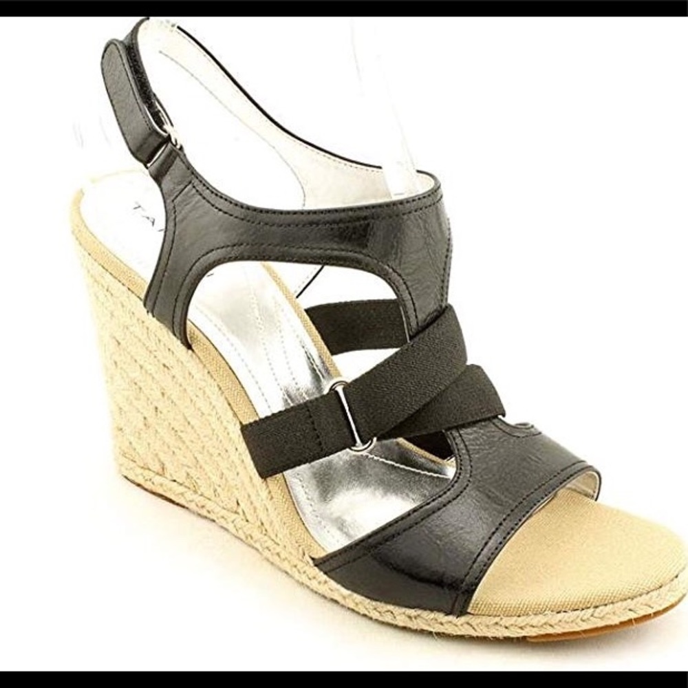 Tahari Waverly Espadrlle shoes